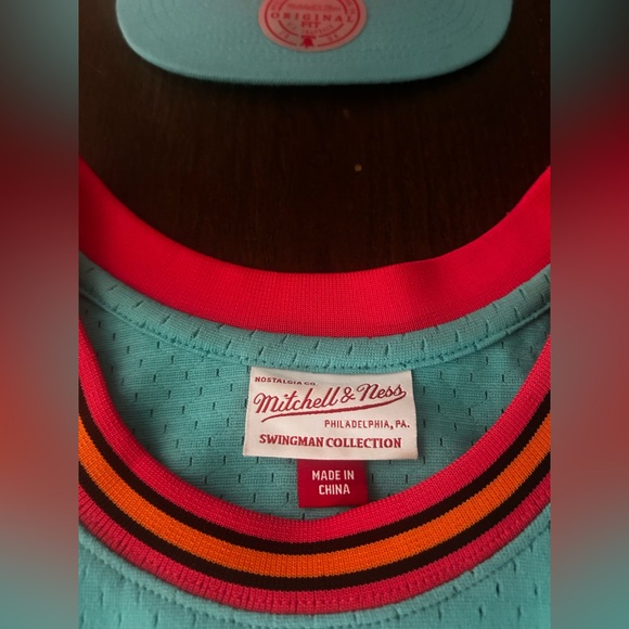 Mitchell & Ness Teal and Red Spurs Jersey & hat collectors bundle - Picture 3 of 9
